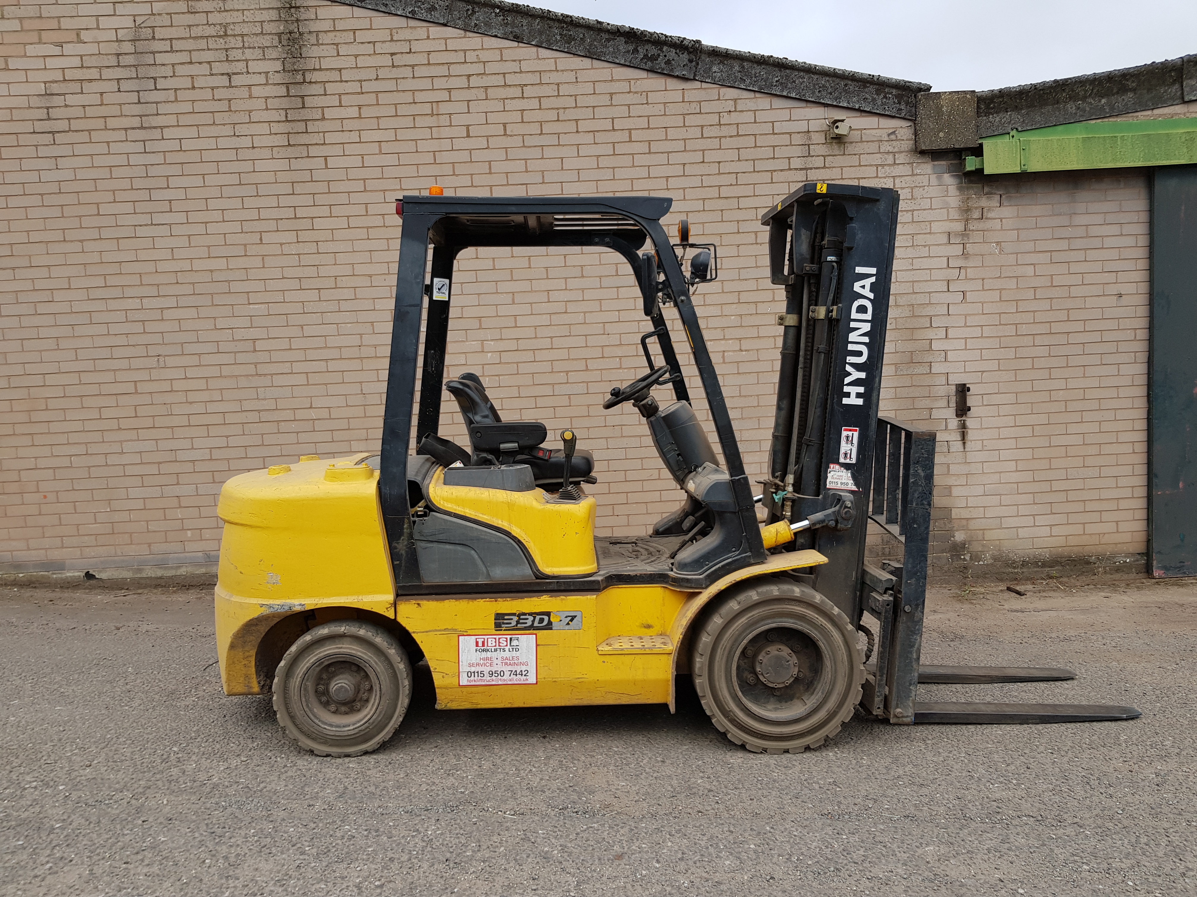 Forklift Main Picture